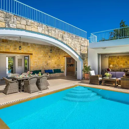 Villa Stephanos Theletra